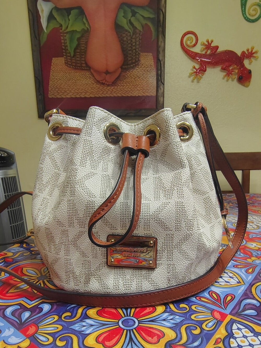 Michael Kors White and Brown Bucket Crossbody Bag